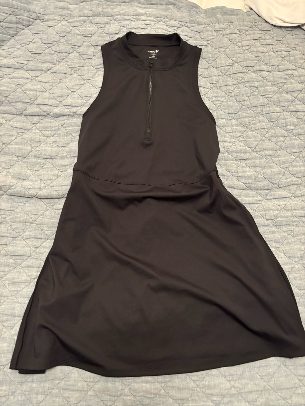 Old Navy Black Sleeveless active Dress with Front Zip